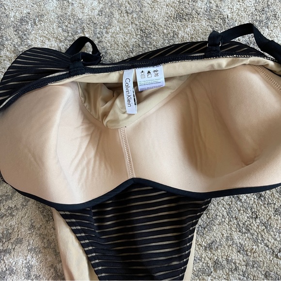 CALVIN KLIEN ONE-PIECE SWIMWEAR SIZE 8 - Picture 2 of 7